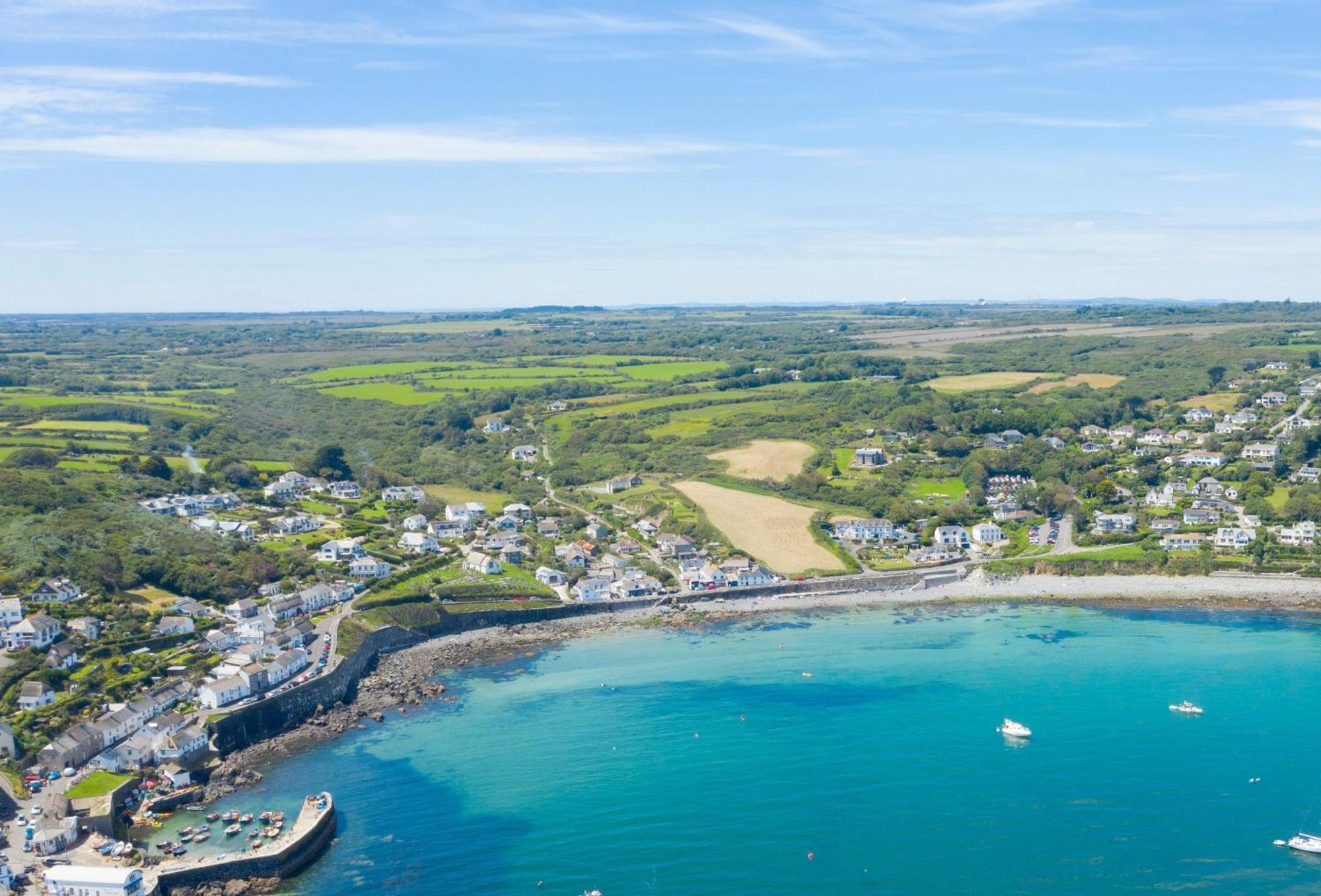 Journeys End With Stunning Sea Views From The Headland Villa Coverack Buitenkant foto